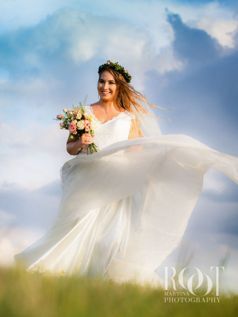 bride-wedding-svatba-prague-root-photo-flower